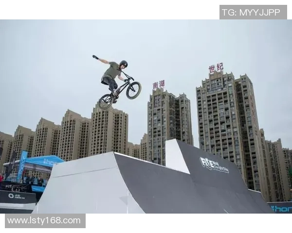 重庆极限运动队转型之路揭秘世界杯背后的拼搏与坚持